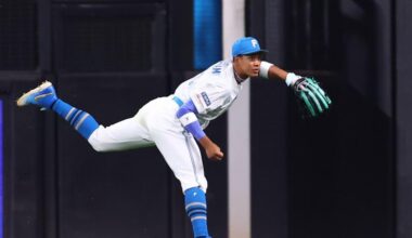日本ハム・万波が再び衝撃のバックホーム チームのピンチ救う連夜のレーザービームに球場騒然 タッチアップの代走・中島にスライディングすら許さず - デイリースポーツ
