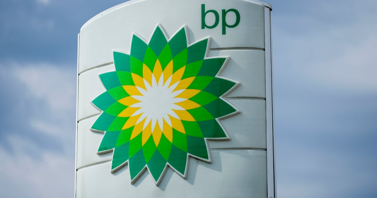 英BPが会長を即時解任 取締役会、ガバナンスや行動で｢深刻な懸念｣ - 日本経済新聞