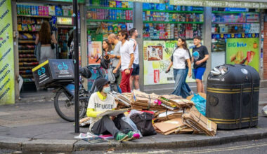中国資本の廃墟ビルに｢自称難民｣だらけ…移民が押し寄せた｢ロンドンのベッドタウン｣の成れの果て