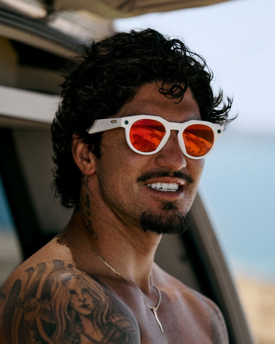 「オークリーからAI搭載アイウェア『Oakley Meta』登場!小型カメラやAIアシスタントを内蔵」の画像