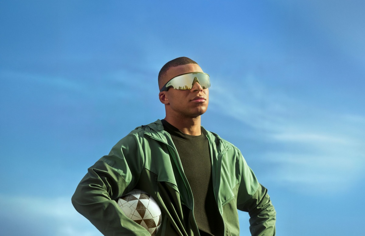 「オークリーからAI搭載アイウェア『Oakley Meta』登場!小型カメラやAIアシスタントを内蔵」の画像