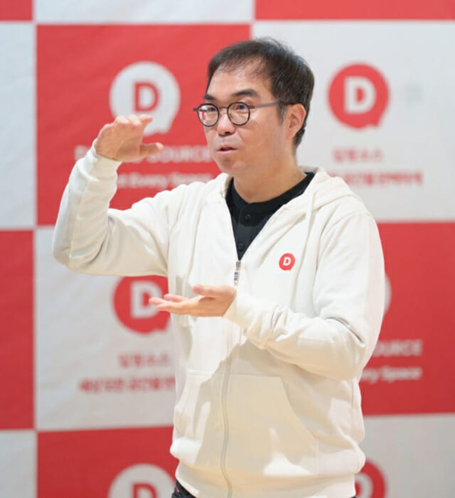 「AIは「見る・解釈・提案」が1つに…韓国発、店舗を完全自動化するAIエージェント「SAAI」 | KOREA WAVE