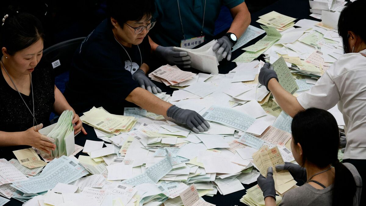 【韓国統一地方選】まさかの「投票用紙不足」で開票と投票が同時進行…若者の怒り爆発、韓国民主主義の信頼失墜(1/3) | JBpress (ジェイビープレス)