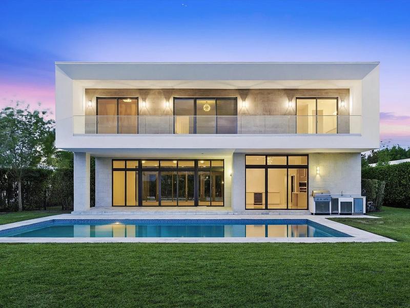 16570 Sunset Way, a property for sale in Miami.