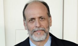 OpenAI創業者サム・アルトマン解任騒動を描くルカ・グァダニーノ監督の最新作、配給先探し難航 | Vogue Japan