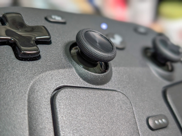 「試作品は年間で数百台以上に及んだ」―Valve「Steam Controller」開発チームに訊く、多機能コントローラーの設計思想【インタビュー】 | GameBusiness.jp
