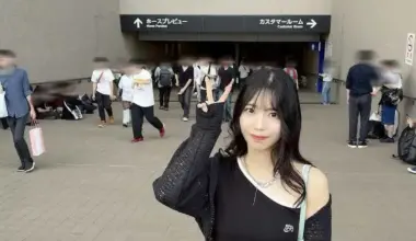 競馬大好きなアニソン歌手“お腹チラリ”のアシメTシャツコーデで3年ぶり日本ダービーへ！万馬券的中報告 - スポニチ Sponichi Annex 芸能
