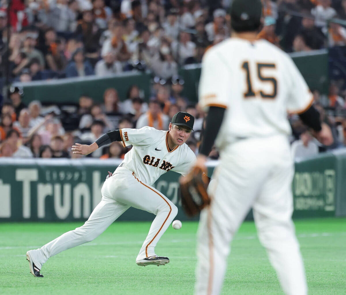 【巨人】信じられない…坂本のミスター風スーパープレー則本「やばいっすね」 ３日長嶋さん一周忌も勝つ勝つ勝～つ - スポーツ報知