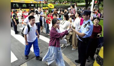 「現代の科挙」出願者は前年比４５万人減…不正防止に眼鏡を外してチェックや金属探知機 - 読売新聞