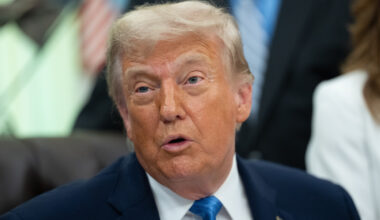 米軍が追加攻撃 トランプ氏、交渉停滞にいら立ち ホルムズ「通航禁止」で対抗・イラン（時事通信） - Yahoo!ニュース
