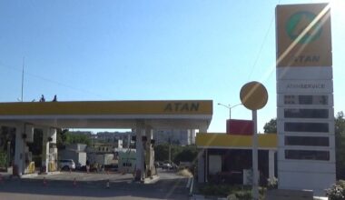 ロシア側設置「クリミア共和国」首長が燃料販売停止を発表 ウクライナ軍が石油関連施設など攻撃 ゼレンスキー大統領は作戦の成果強調（FNNプライムオンライン（フジテレビ系）） - Yahoo!ニュース