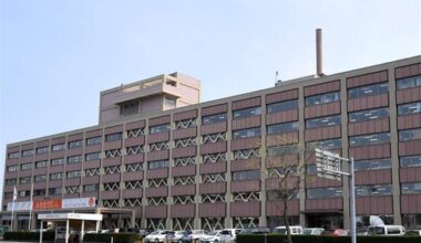 秋田県職員に夏のボーナス 一般職平均９２万円、鈴木知事は… - 秋田魁新報電子版