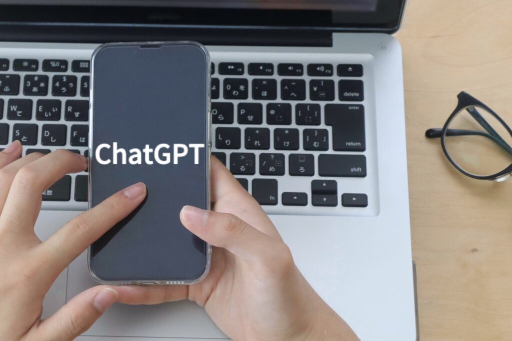 オープンAI、ChatGPT軸に3アプリ統合へ 上場見据え一本化を加速
