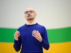グーグル・ディープマインドのCEO、AlphaFoldの研究でノーベル化学賞を受賞 | Business Insider Japan