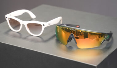 AIグラス「Ray-Ban Meta」と「Oakley Meta」日本上陸。アップデートでライブ翻訳機能追加 - AV Watch