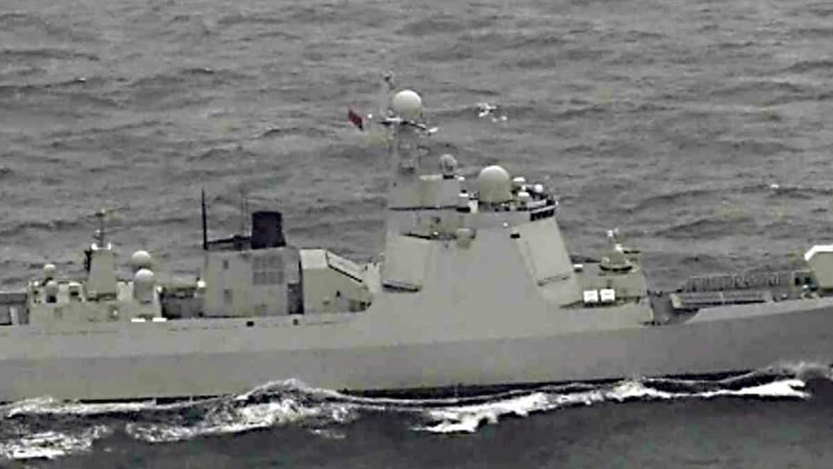 中国海軍、北朝鮮常駐の動き 日本海で艦船5隻が1カ月活動 中朝会談で港湾使用議題に - 産経ニュース