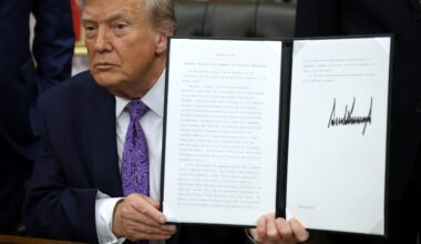 トランプ氏の新大統領令は「骨抜き」？ OpenAIなどへの強制力なく専門家から冷ややかな声 - CNET Japan