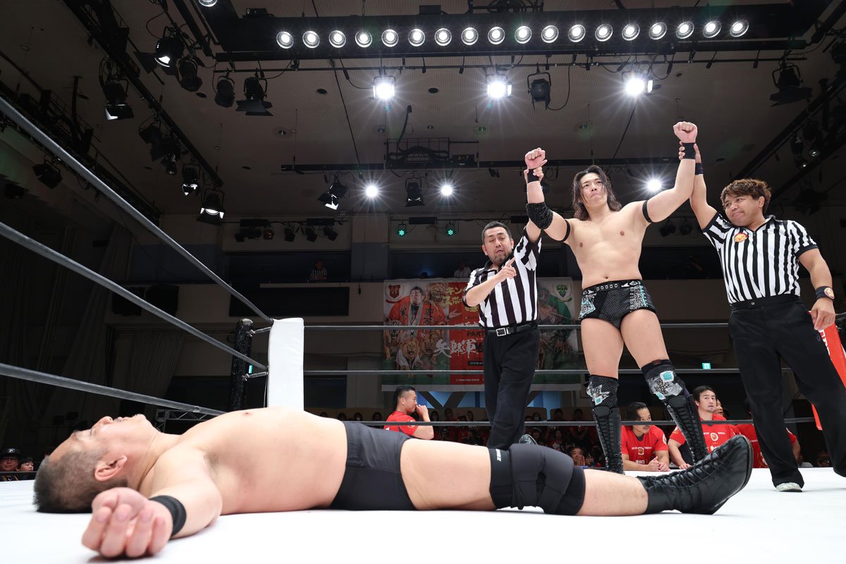【新日本×ＤＤＴ】一面対抗戦パート２は衝撃の連続！ 竹下幸之介まさかの電撃登場で最後は大団円 - 東スポWeb