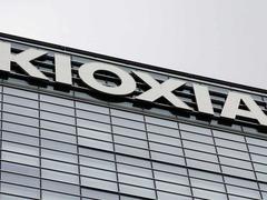 半導体株の弱気相場入り近づく。ハイパースケーラー株の「巻き返し」はいつ始まるか、それが問題だ | Business Insider Japan