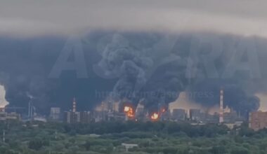 ロシアを夏の燃料危機に陥れる ウクライナによる製油所攻撃（AP通信） - Yahoo!ニュース