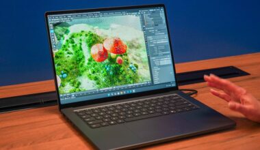 Microsoftの新型ノート『Surface Laptop Ultra』を現地で触って分かった設計思想　NVIDIAのイベントで披露した理由とは（リアルサウンド） - Yahoo!ニュース