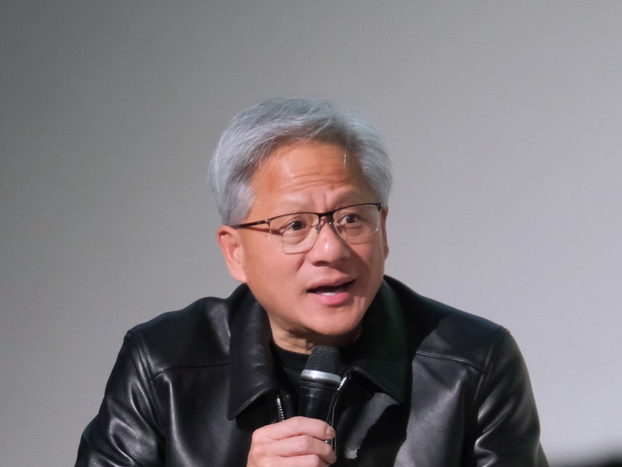 「フィジカルAIは日本がけん引 早く動くべき」NVIDIA CEO提言（EE Times Japan）