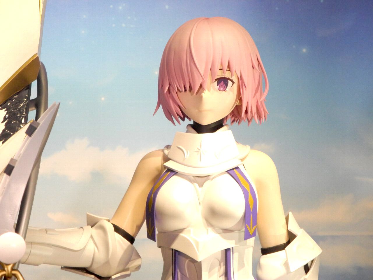 『FGO展 星見の回廊』レポート。1日中いられるレベルで見どころしかない“制作資料室”、具現化したサバフェス同人誌など、11年の軌跡を全力で追体験させにきてるすごい展示会だった！ - 電撃オンライン