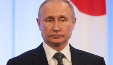ロシア軍の戦死者は「最大53万人」で泥沼から抜け出せない「プーチン大統領」の悪夢…ウクライナ「最強ドローン攻撃」に北朝鮮兵まで駆り出す“人海戦術”はいつまで続くか（デイリー新潮） - Yahoo!ニュース