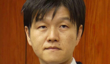 鈴木憲和農相（2025年10月撮影）
