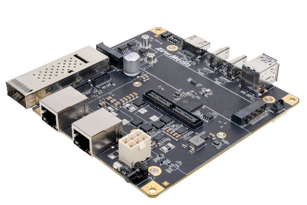 AVerMediaがNVIDIA Jetson Thor™対応の超小型キャリアボード『D333』を新発売、ロボティクスに最適化された設計 - VOIX