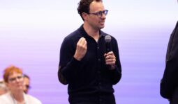 個人投資家が購入できる、アンソロピック株の規模が見えてきた | Business Insider Japan